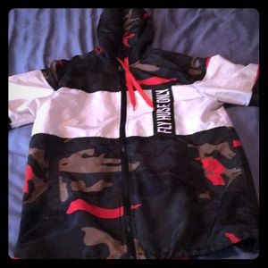 Camouflage windbreaker